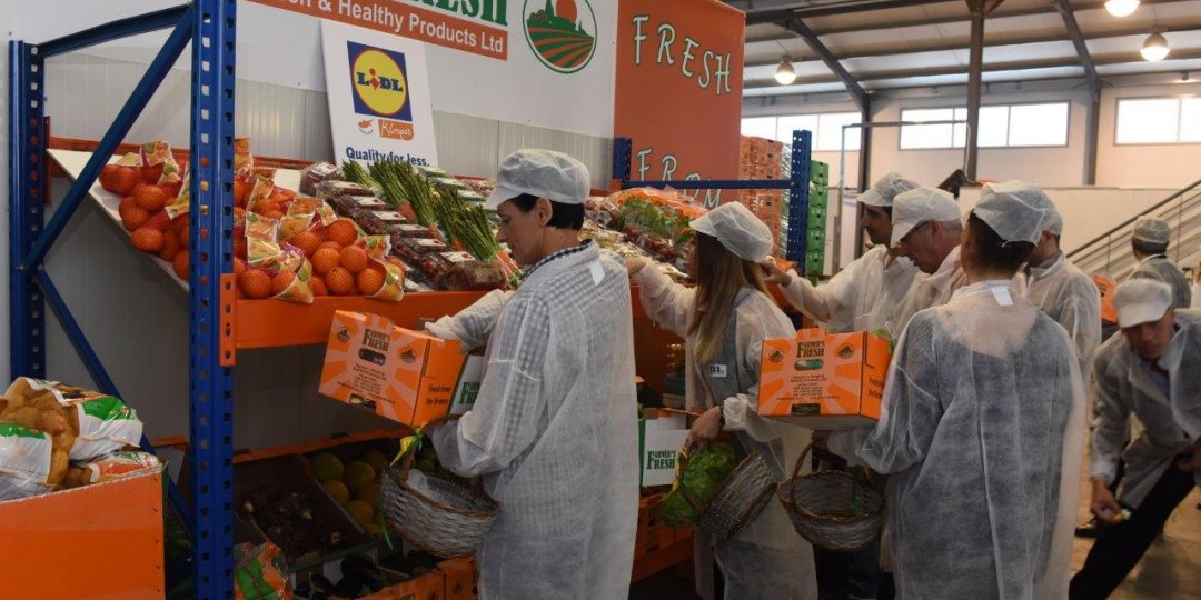 ΣΤΗ LIDL, ΚΑΘΕ ΜΕΡΑ ΦΕΡΝΟΥΜΕ ΣΤΟ ΤΡΑΠΕΖΙ ΚΑΘΕ ΟΙΚΟΓΕΝΕΙΑΣ ΠΟΙΟΤΙΚΑ ΠΡΟΪΟΝΤΑ ΑΠΟ ΤΗΝ ΚΥΠΡΟ. - Κεντρική Εικόνα ΣΤΗ LIDL, ΚΑΘΕ ΜΕΡΑ ΦΕΡΝΟΥΜΕ ΣΤΟ ΤΡΑΠΕΖΙ ΚΑΘΕ ΟΙΚΟΓΕΝΕΙΑΣ ΠΟΙΟΤΙΚΑ ΠΡΟΪΟΝΤΑ ΑΠΟ ΤΗΝ ΚΥΠΡΟ. - Κεντρική Εικόνα