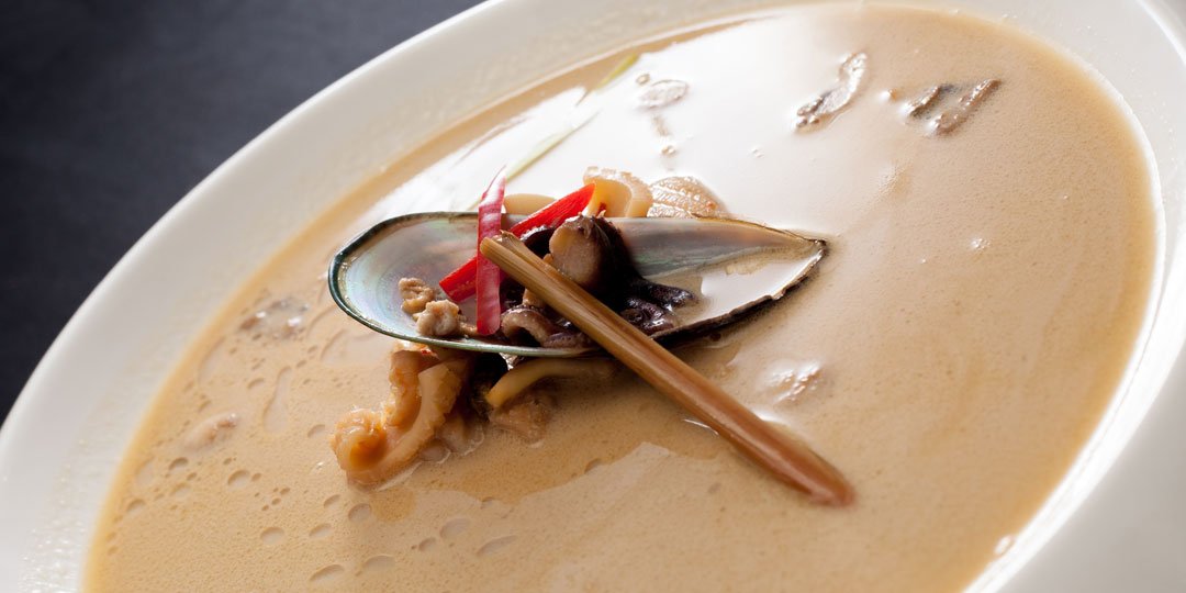 Σούπα με μύδια και γάλα καρύδας - Images
