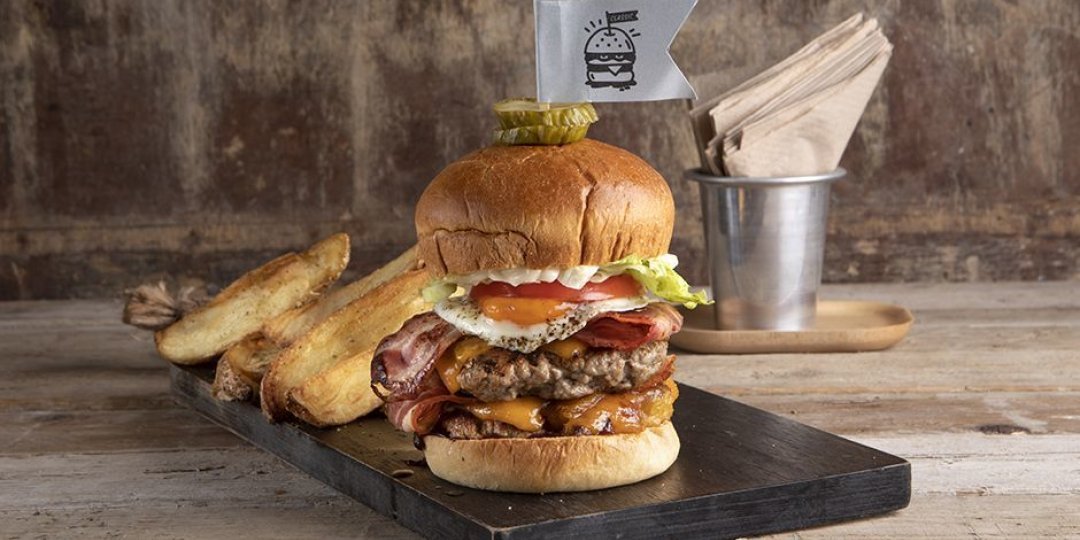 Το hangover burger του Άκη - Images