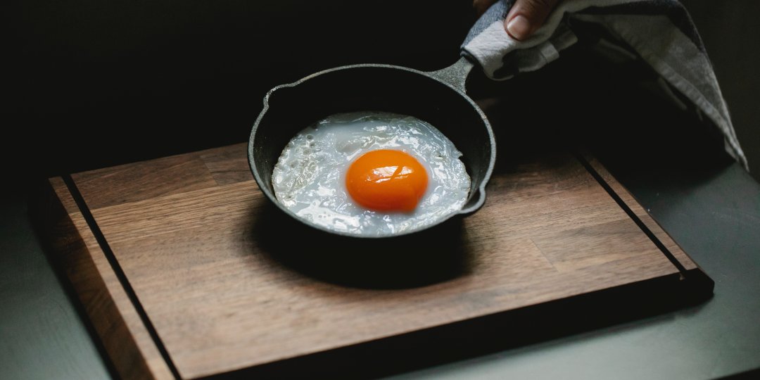  Egg Pocket: Η viral συνταγή με το «γεμιστό» αυγό (video) - Κεντρική Εικόνα
