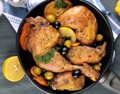  Κοτόπουλο στο τηγάνι με ελιές - Images