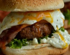 Τα απόλυτα μοσχαρίσια burger - Images